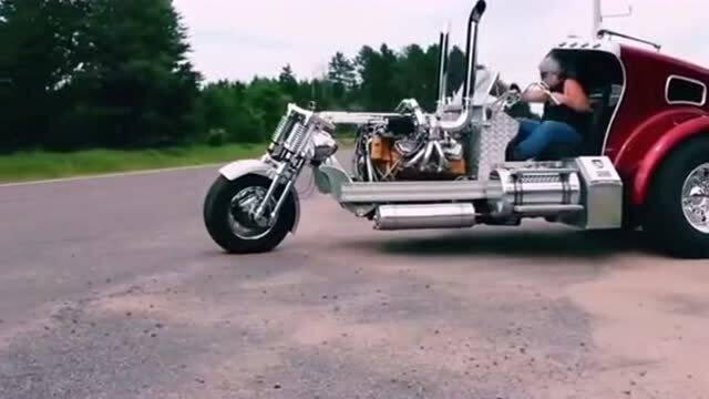 吃瓜群众好看的车,盘点那些让人过目难忘的“吃瓜群众”最爱车型