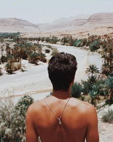 吃瓜群众吃小鲜肉视频,娱乐圈幕后趣闻大揭秘