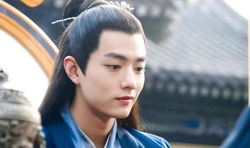 王一博和肖战的吃瓜群众,娱乐圈的“瓜中瓜”揭秘